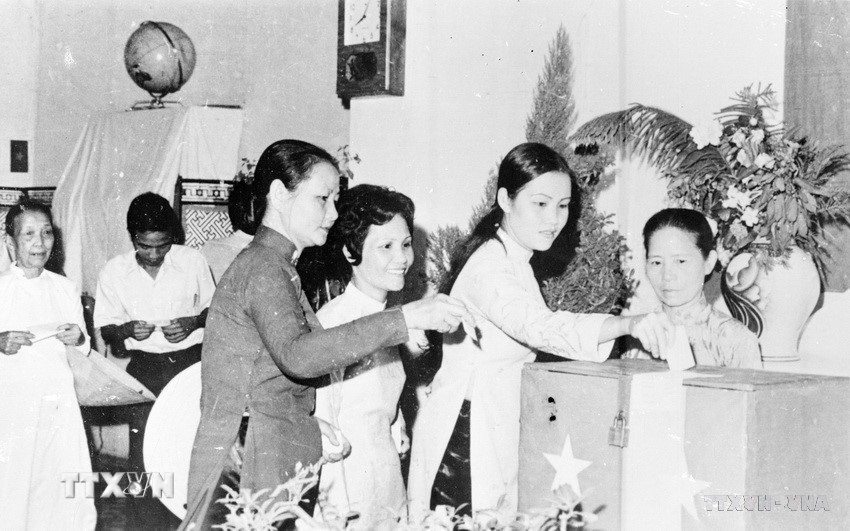 ttxvn-quoc-hoi-viet-nam-tap-trung-cao-nhat-tri-tue-y-chi-nguyen-vong-va-suc-manh-cua-nhan-dan-29.jpg