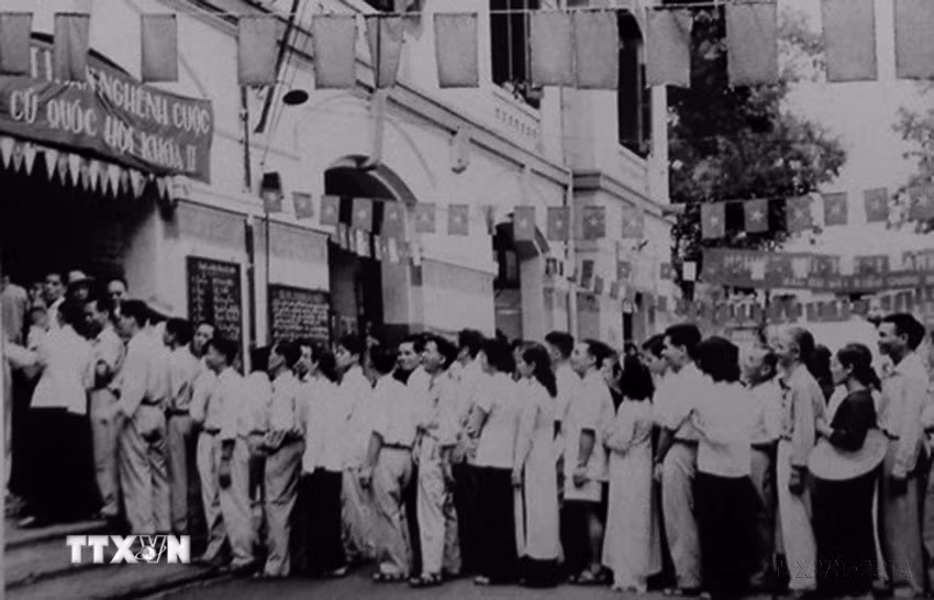 ttxvn-quoc-hoi-viet-nam-tap-trung-cao-nhat-tri-tue-y-chi-nguyen-vong-va-suc-manh-cua-nhan-dan-9.jpg