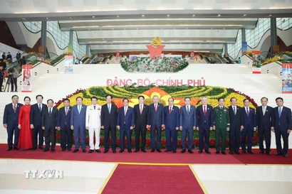 Tổng Bí thư Tô Lâm, các đồng chí lãnh đạo, nguyên lãnh đạo Đảng, Nhà nước dự Đại hội. (Ảnh: TTXVN)