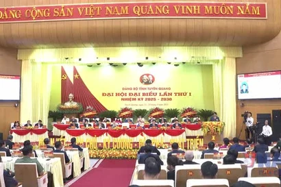 Khai mạc Đại hội Đại biểu Đảng bộ tỉnh Tuyên Quang lần thứ I
