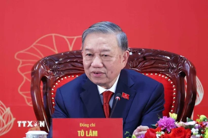 Tổng Bí thư Tô Lâm trả lời câu hỏi của phóng viên cơ quan báo chí. (Ảnh: TTXVN)