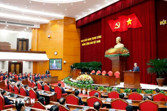 Tổng Bí thư Tô Lâm phát biểu bế mạc Hội nghị lần thứ 14 Ban Chấp hành Trung ương Đảng khóa XIII. (Ảnh: Thống Nhất/TTXVN)