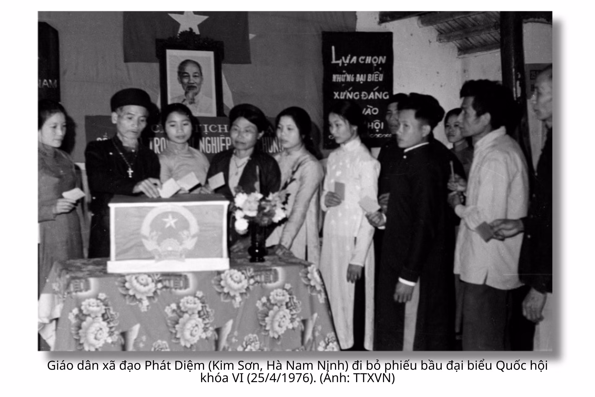 quoc-hoi-khoa-vi-14.png