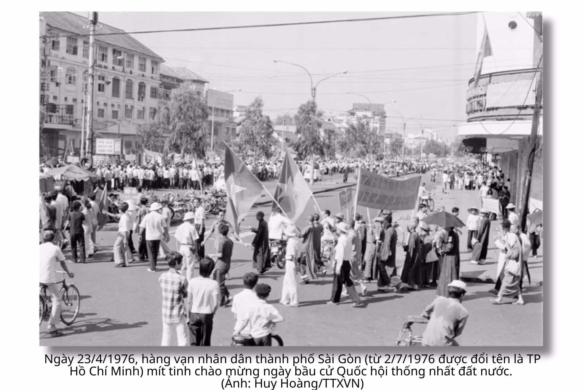 quoc-hoi-khoa-vi-17.png