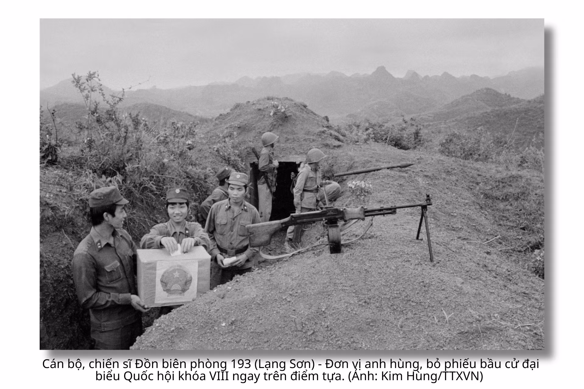 quoc-hoi-khoa-viii-10.png