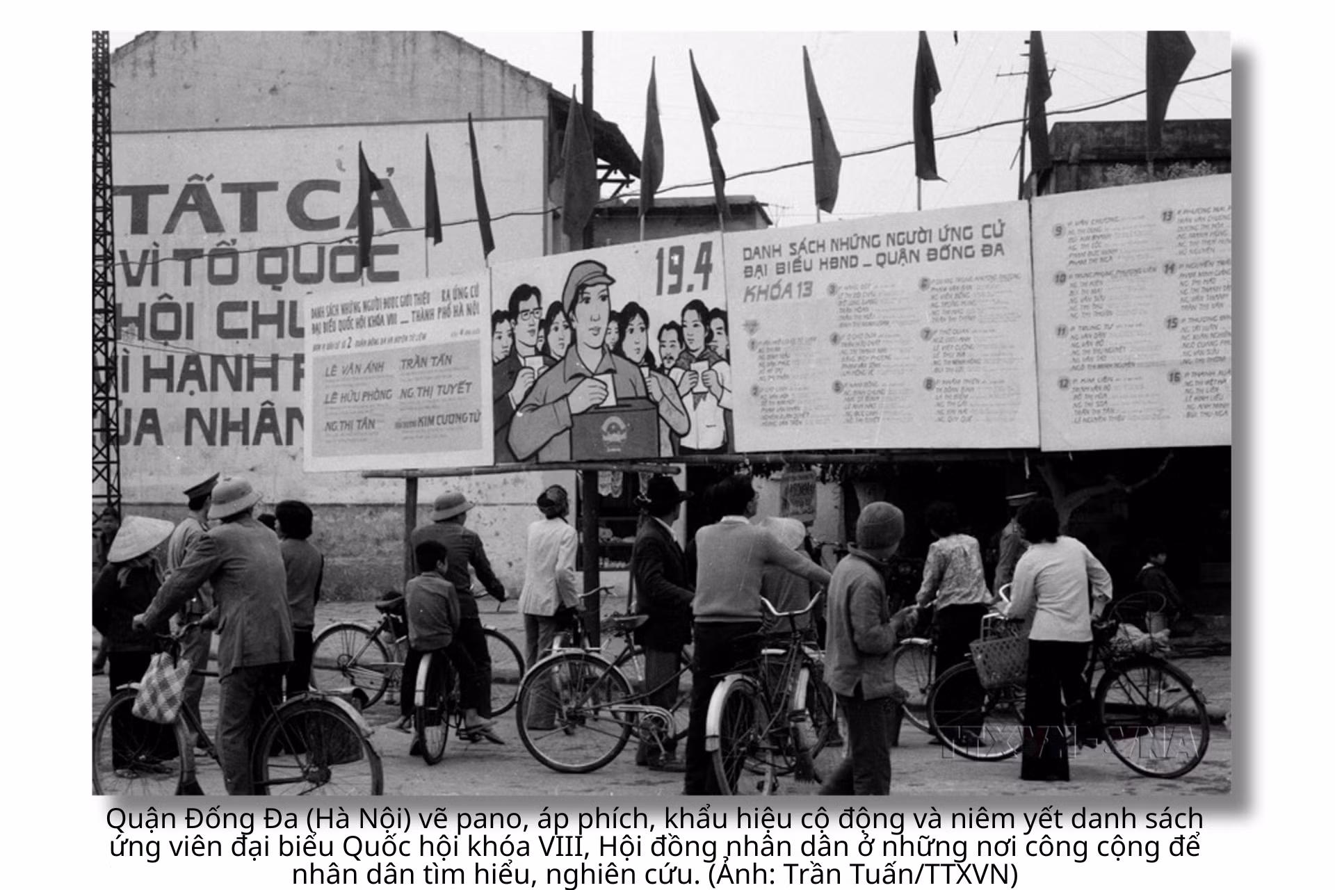 quoc-hoi-khoa-viii-1.png