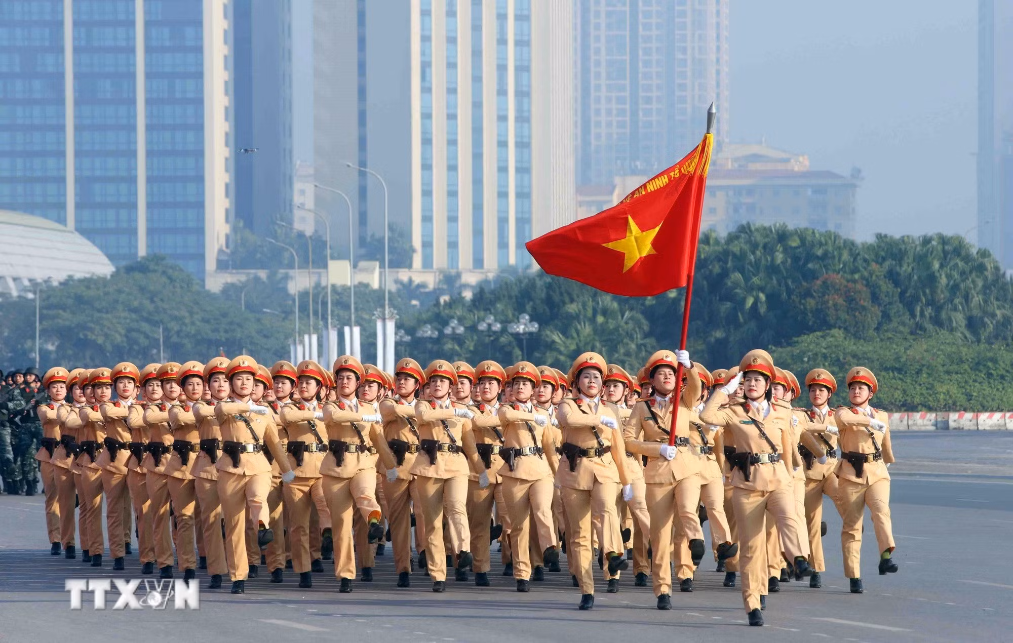 ttxvn-bo-cong-an-xuat-quan-dien-tap-phuong-an-dam-bao-antt-dai-hoi-xiv-cua-dang-8521973-1.jpg