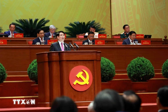 Đồng chí Lương Cường, Ủy viên Bộ Chính trị, Chủ tịch nước trình bày Diễn văn khai mạc Đại hội. (Ảnh: TTXVN)