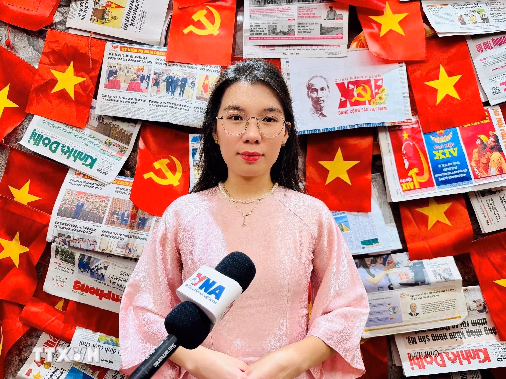 ttxvn-tri-thuc-tre-tai-hong-kong-trung-quoc-dat-nhieu-ky-vong-vao-van-hoi-moi-cua-dat-nuoc-8566161-3.jpg