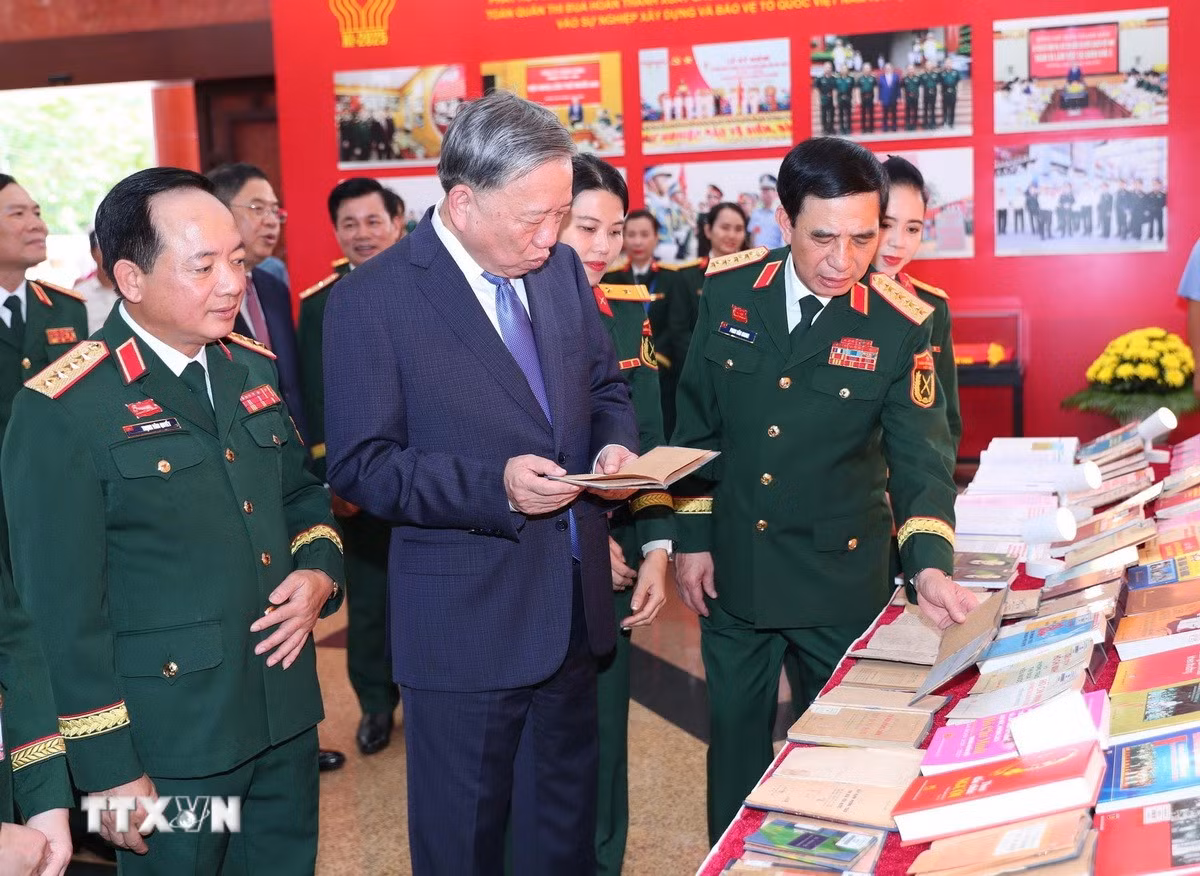 ttxvn-tong-bi-thu-to-lam-du-dai-hoi-thi-dua-quyet-thang-toan-quan-lan-thu-xi-8293954.jpg