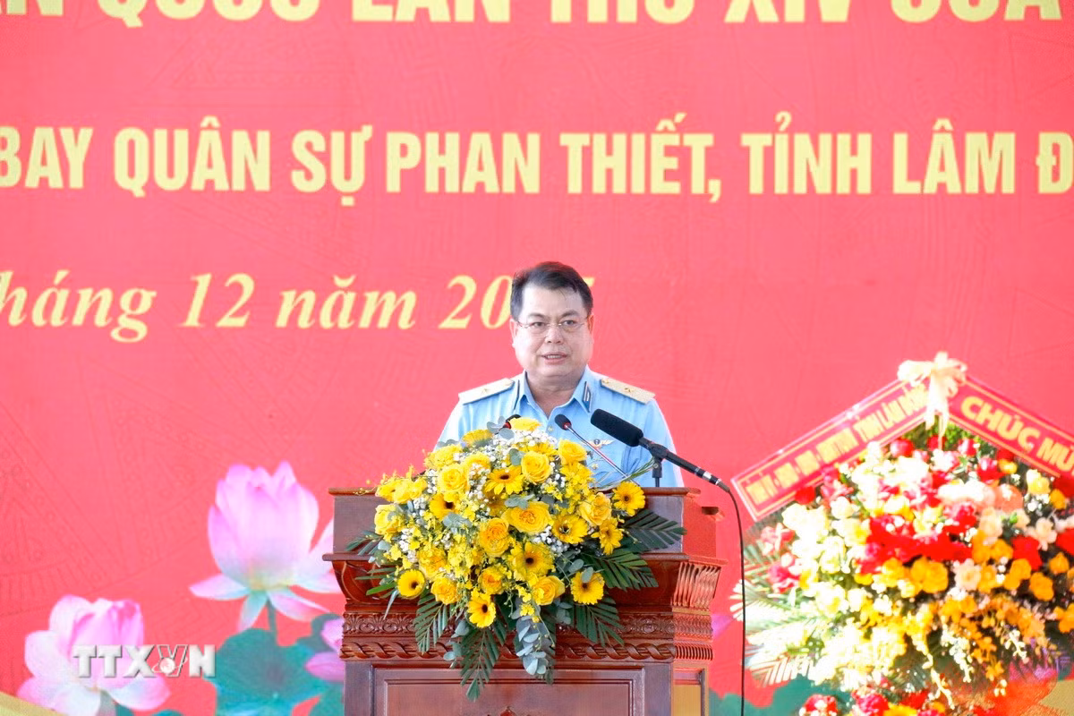ttxvn-khanh-thanh-san-bay-quan-su-phan-thiet-8481641.jpg