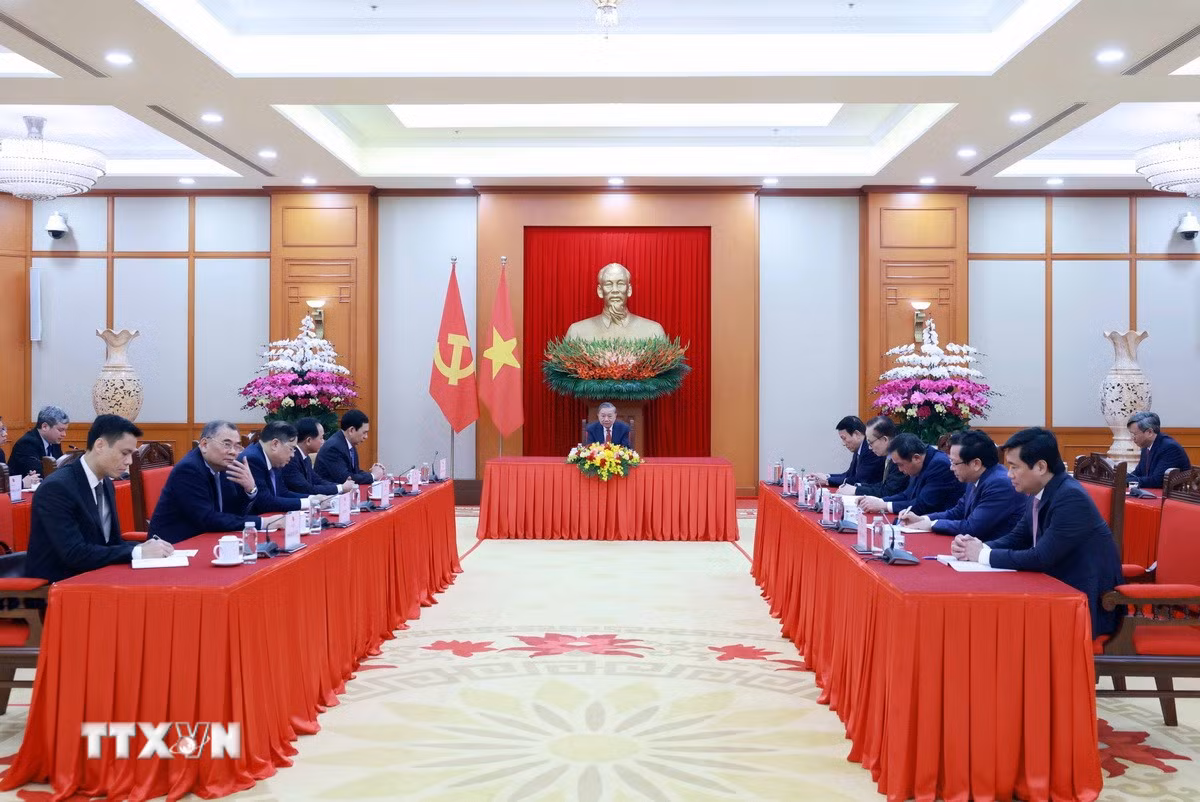 ttxvn-tong-bi-thu-to-lam-dien-dam-voi-bi-thu-thu-nhat-dang-cong-san-cuba-chu-tich-nuoc-cong-hoa-cuba-miguel-diaz-canel1.jpg