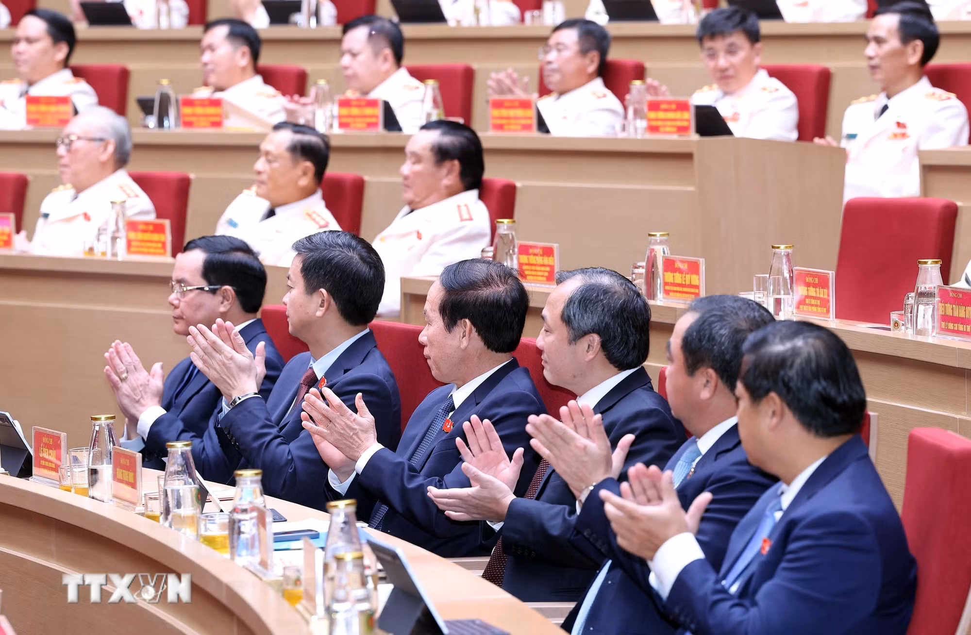 ttxvn-tong-bi-thu-to-lam-du-dai-hoi-dai-bieu-dang-bo-cong-an-trung-uong18.jpg