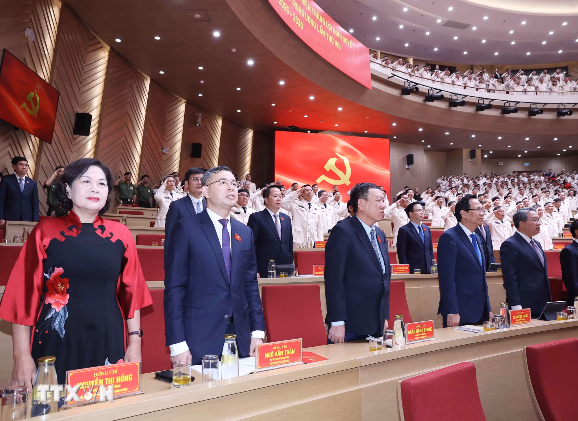 ttxvn-tong-bi-thu-to-lam-du-dai-hoi-dai-bieu-dang-bo-cong-an-trung-uong13.jpg