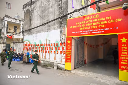 Bộ Xây dựng chỉ đạo tăng cường an toàn giao thông phục vụ bầu cử. (Ảnh: Vietnam+)