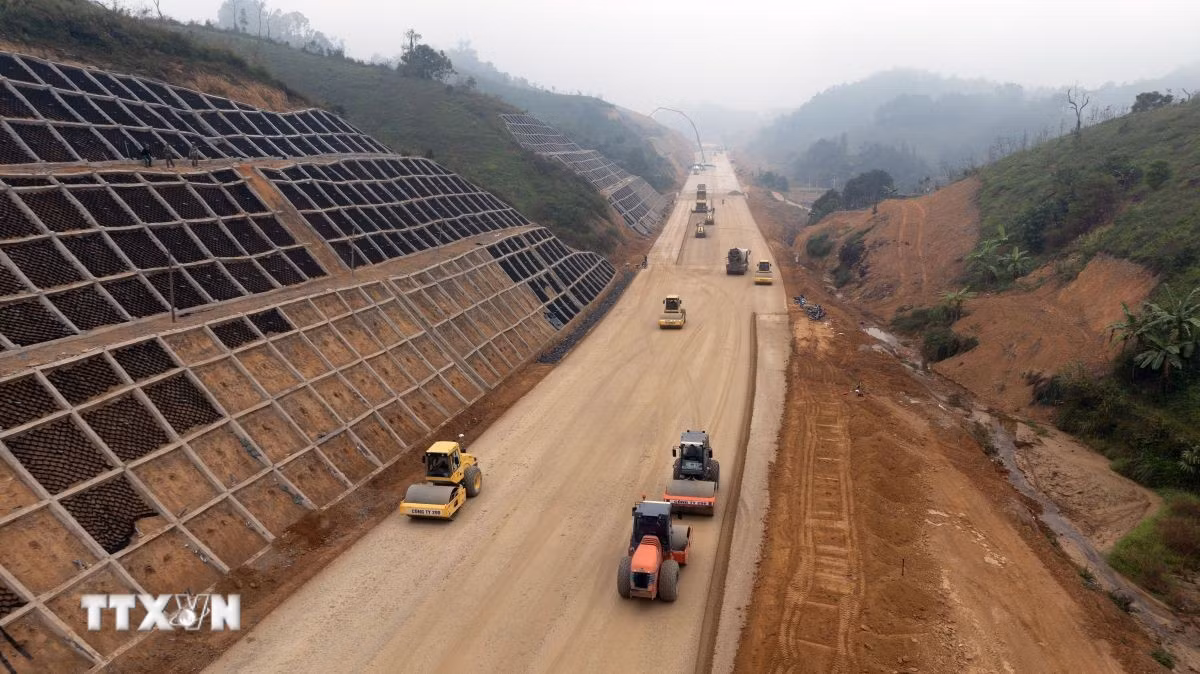 ttxvn-cao-bang-dh.jpg