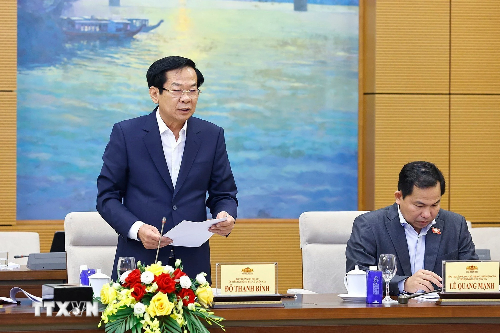 Bộ trưởng Bộ Nội vụ Đỗ Thanh Bình, Ủy viên Hội đồng Bầu cử Quốc gia phát biểu. (Ảnh: Doãn Tấn/TTXVN)