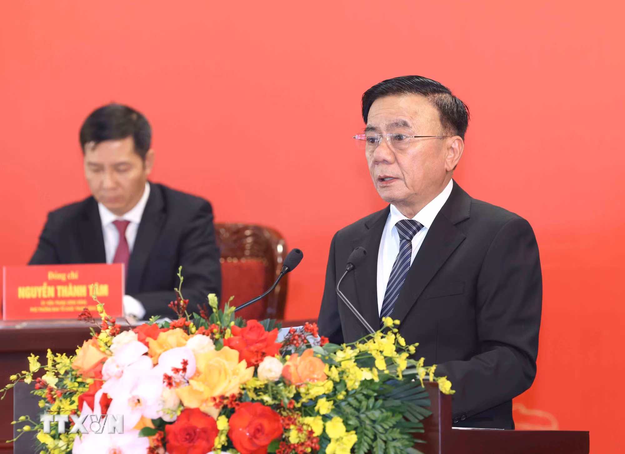 ttxvn-dai-hoi-xiv-cua-dang-anh-5.jpg