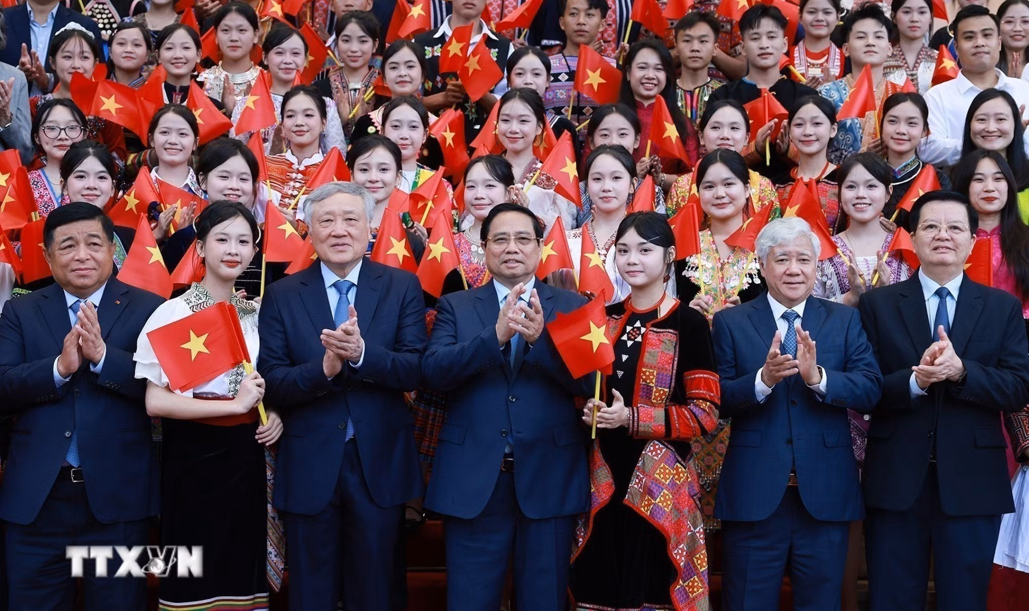 thu-tuong-chinh-phu.jpg