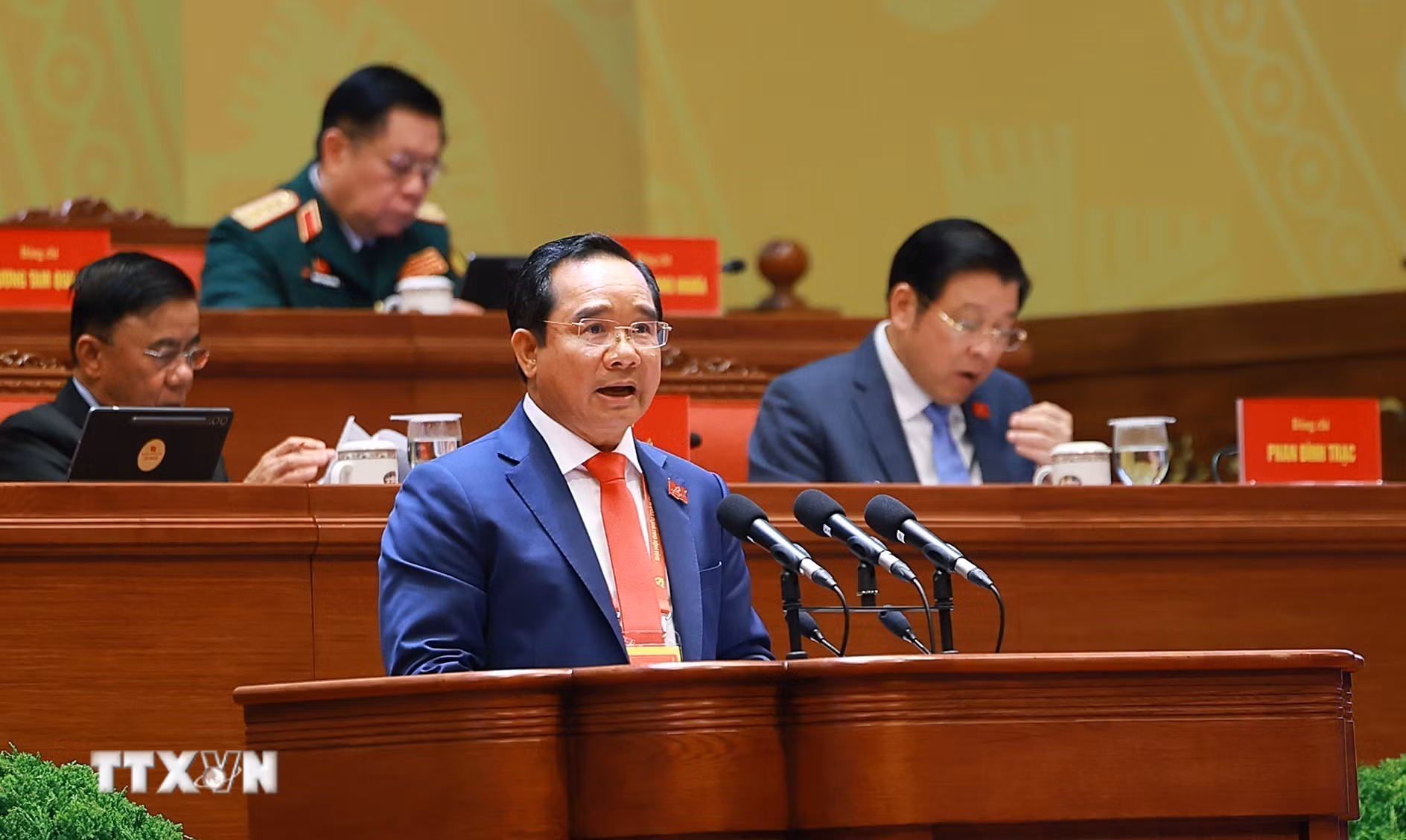 ttxvn-ong-duoc.jpg