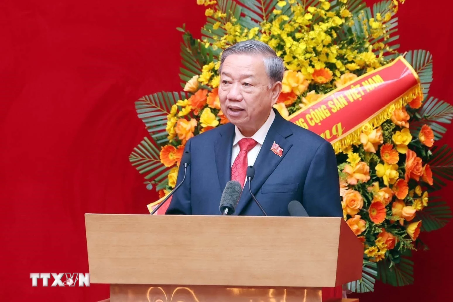Tổng Bí thư Tô Lâm phát biểu tại Đại hội đại biểu Đảng bộ Công an Trung ương lần thứ VIII, nhiệm kỳ 2025 - 2030. (Ảnh: Thống Nhất/TTXVN)