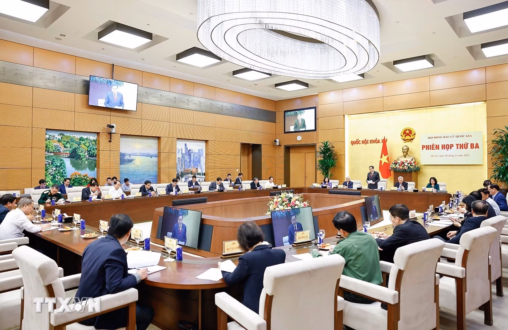 ttxvn-phien-hop-thu-ba-hoi-dong-bau-cu-quoc-gia-5.jpg