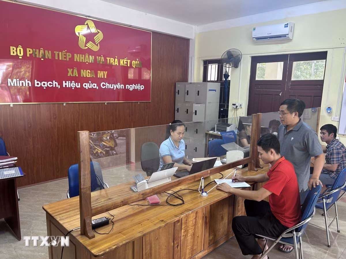 ttxvn-tinh-gon-bo-may-2109.jpg