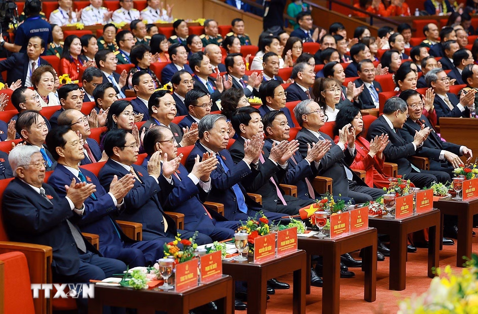 ttxvn-khai-mac-dai-hoi-thi-dua-yeu-nuoc-toan-quoc-lan-thu-xi-27-5.jpg