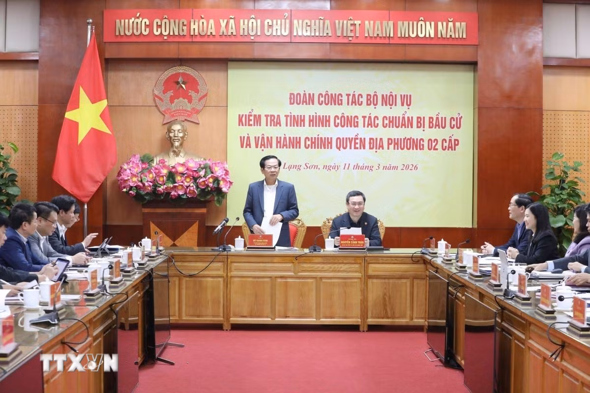 ttxvn-bau-cu-quoc-hoi-va-hdnd-kiem-tra-cong-tac-chuan-bi-bau-cu-tai-lang-son-1103-1.jpg