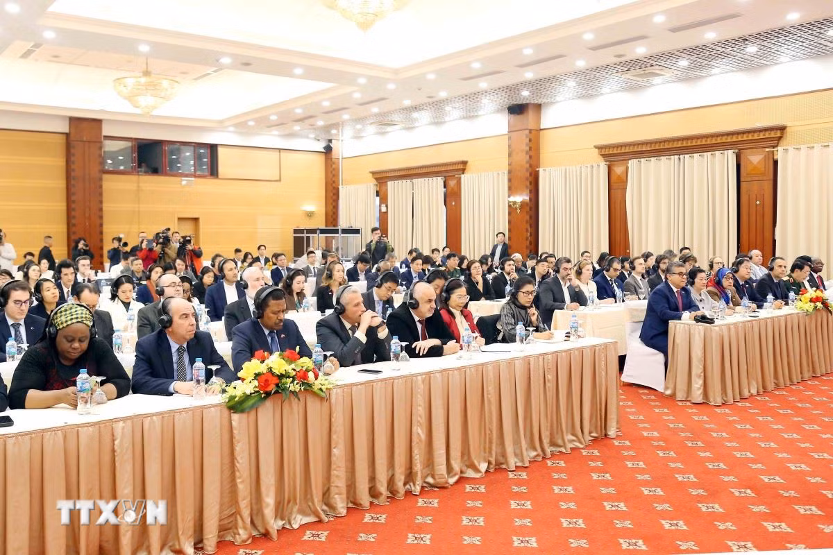 ttxvn-thong-bao-ve-dai-hoi-xiv-cua-dang-toi-cac-co-quan-dai-dien-ngoai-giao-cac-to-chuc-quoc-te-0701-2.jpg
