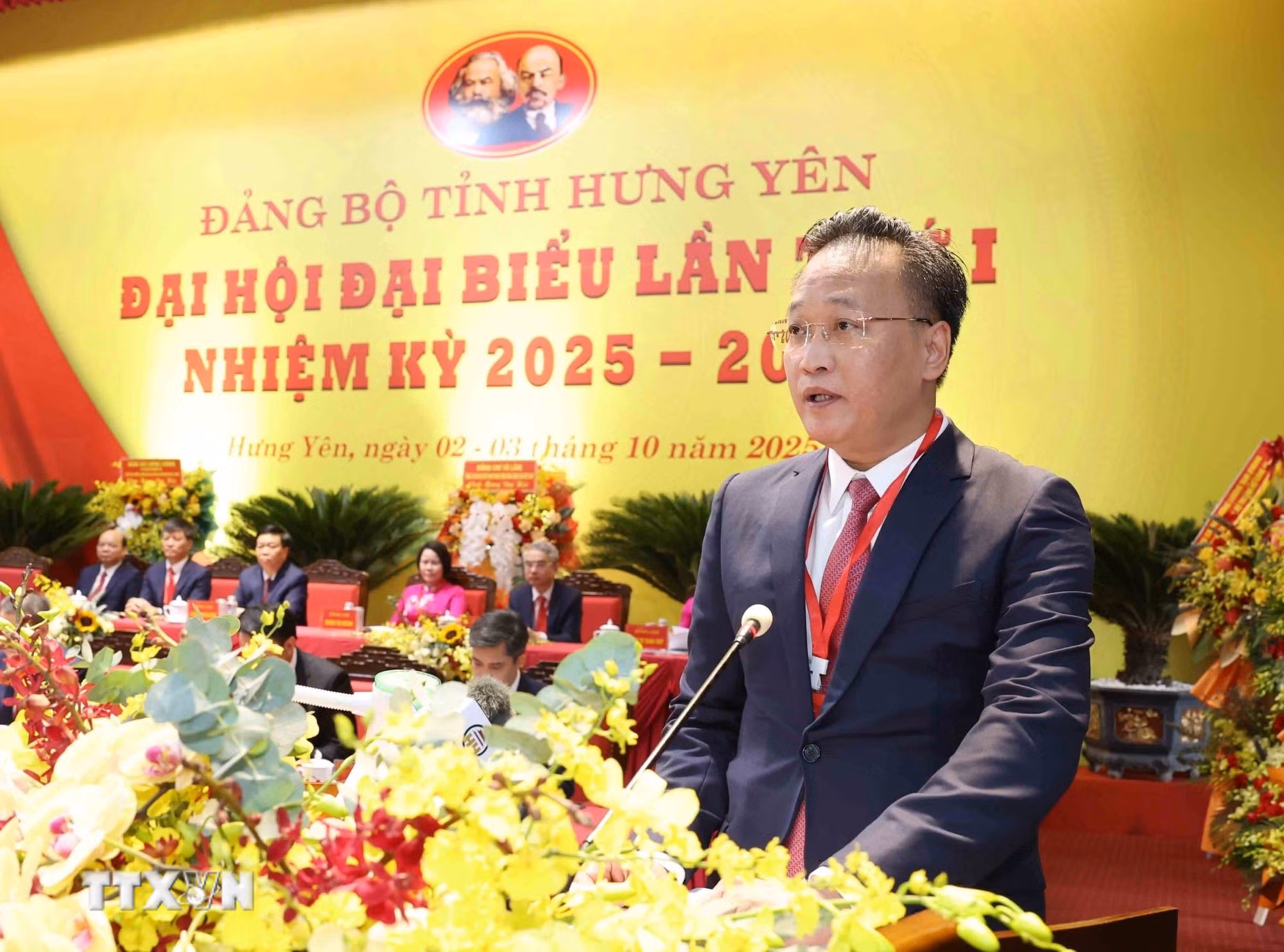 ttxvn-dai-hoi-dai-bieu-dang-bo-tinh-hung-yen-lan-thu-i-nhiem-ky-2025-2030-03-8.jpg