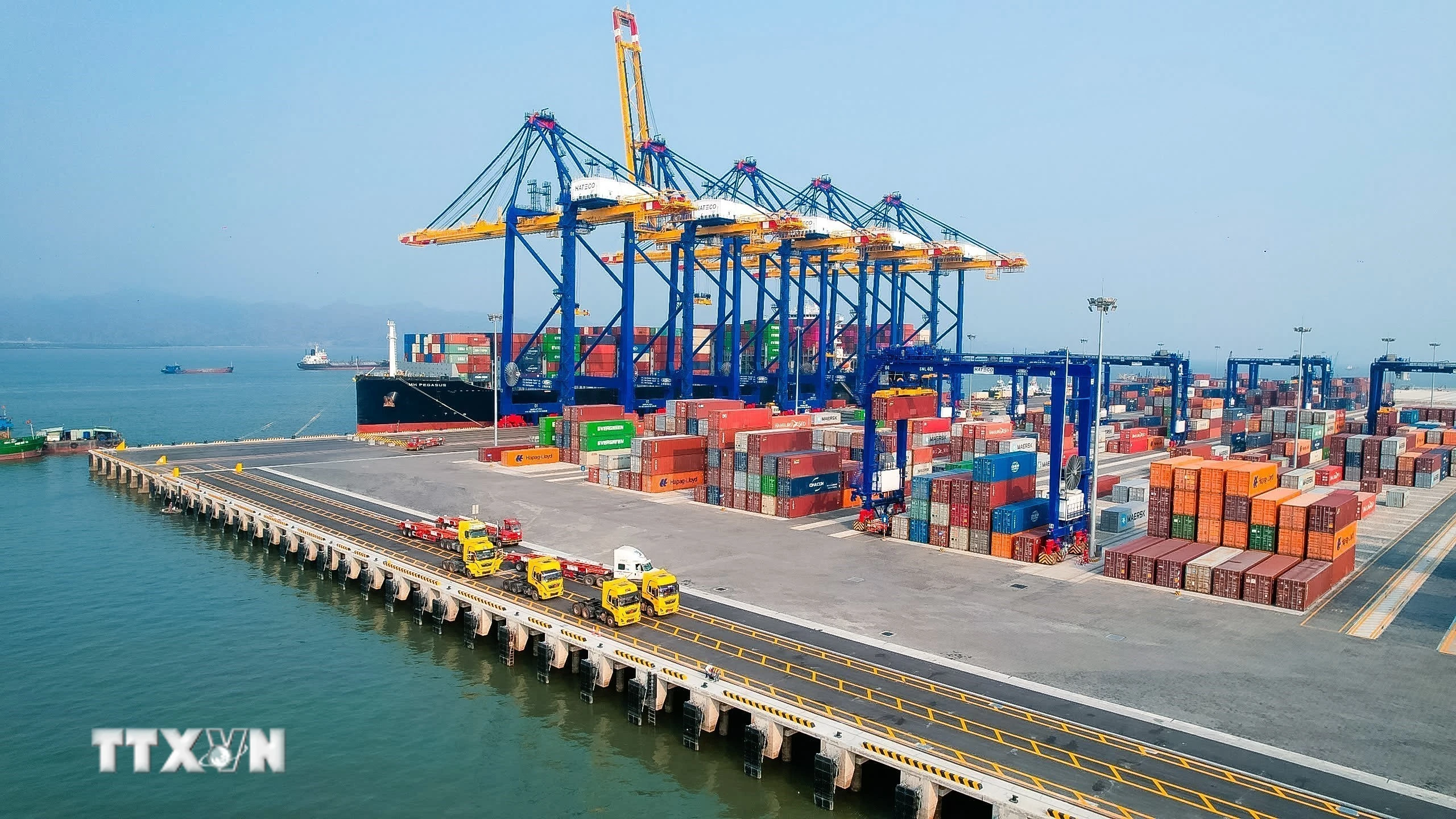 Cảng Container Quốc tế Hateco Hải Phòng (HHIT). (Ảnh: Hoàng Ngọc/TTXVN)