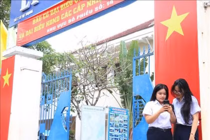 Thiêng liêng ngày hội non sông đối với công dân lần đầu tham gia bầu cử