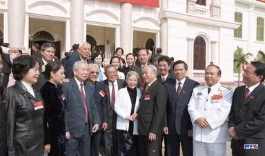 m0510194-resize.jpg