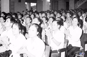 ae10587-resize.jpg