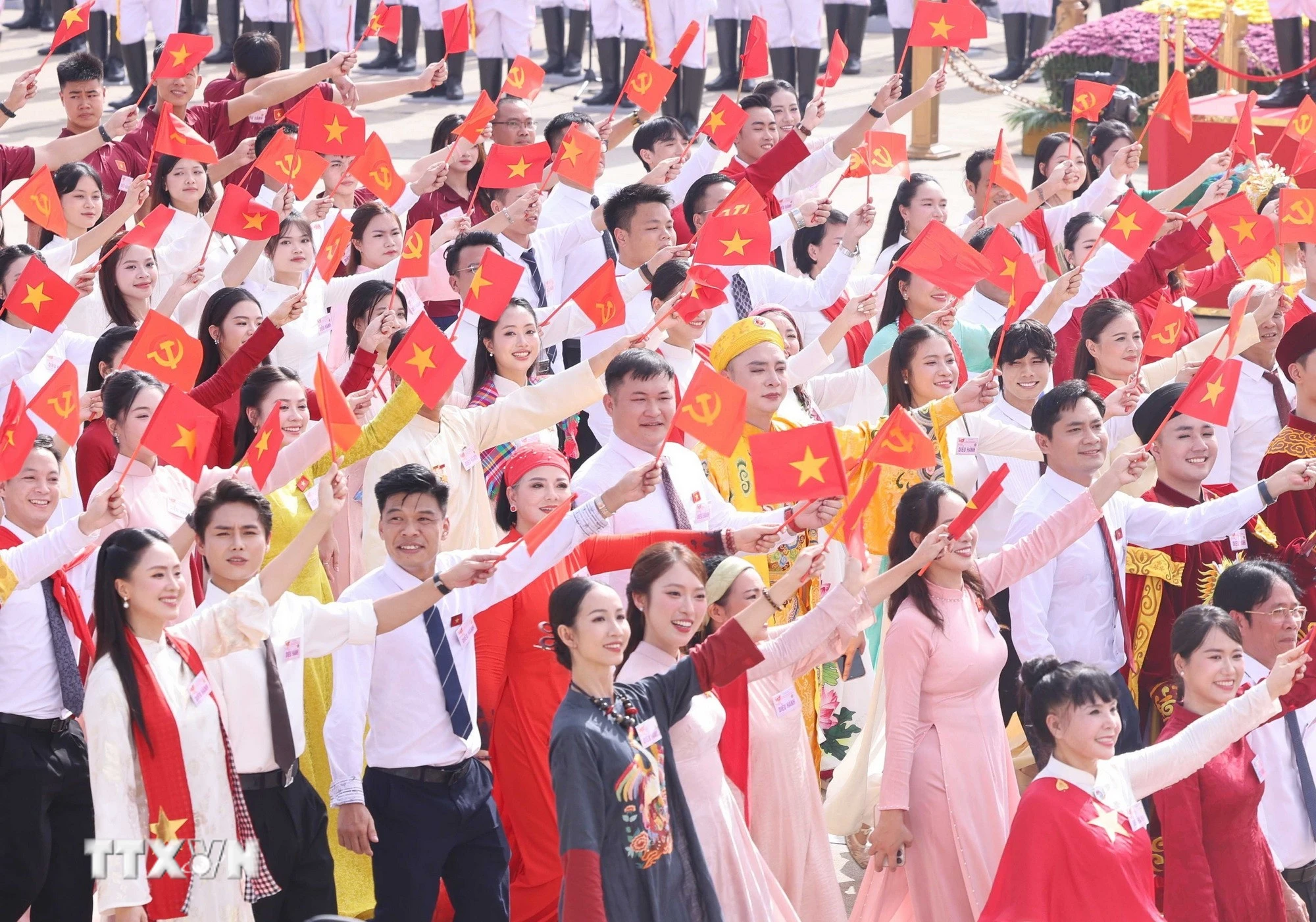 Khối Văn hóa, Thể thao diễu hành Kỷ niệm 80 năm Quốc khánh 2/9. (Ảnh: Thống Nhất/TTXVN)