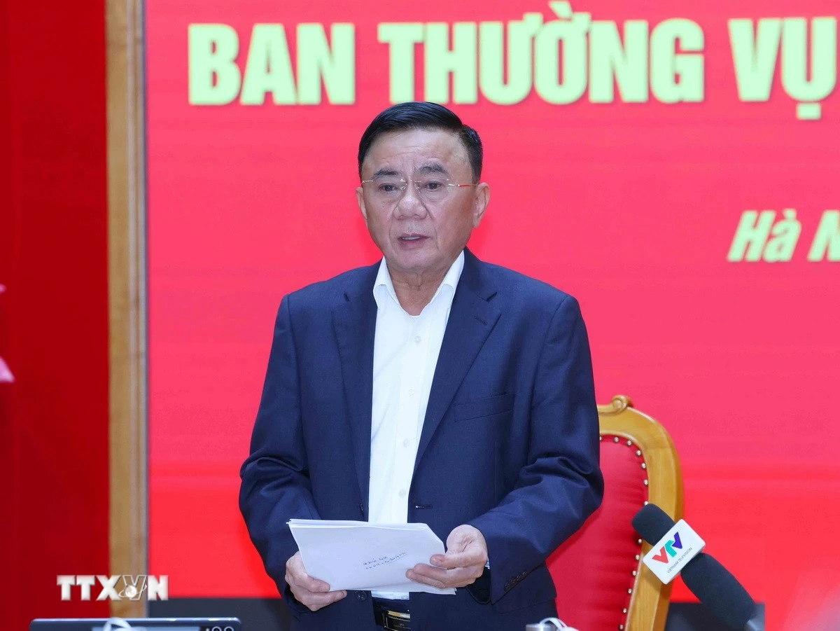 Đồng chí Trần Cẩm Tú, Ủy viên Bộ Chính trị, Thường trực Ban Bí thư, Bí thư Đảng ủy các cơ quan Đảng Trung ương phát biểu chỉ đạo hội nghị. (Ảnh: Phương Hoa/TTXVN)