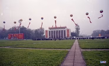 m062900-resize.jpg