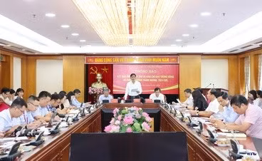 cd247361-resize.jpg