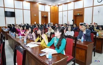 cd204905-resize.jpg