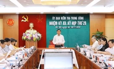 cd1810201-resize.jpg