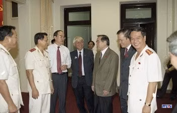 m063425-resize.jpg