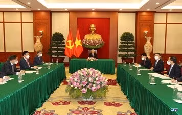 cd216623-resize.jpg