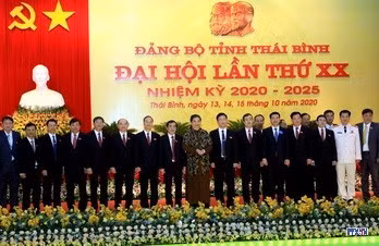 cd2014422-resize.jpg