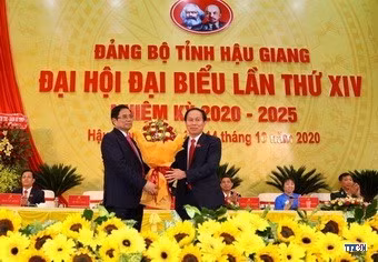 cd2014477-resize.jpg