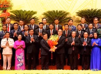 cd2014516-resize.jpg