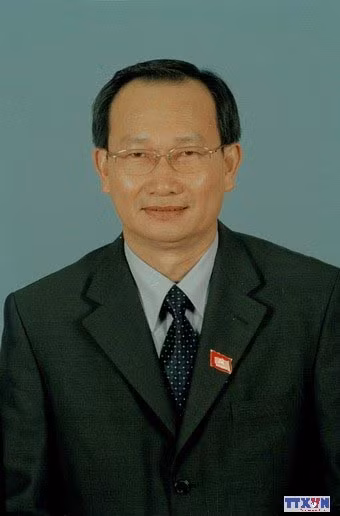 m062599-resize.jpg
