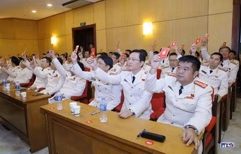 cd2010729-resize.jpg