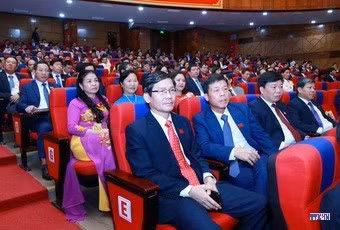 cd2010235-resize.jpg