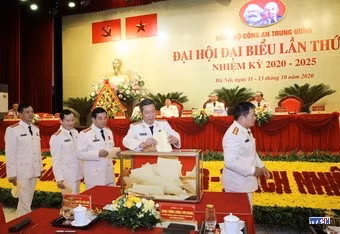 cd2010724-resize.jpg